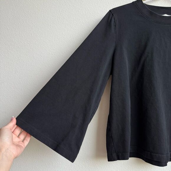 Tuckernuck Black Scoop Neck Black Boxy Relaxed Bell Sleeve Blouse Size Medium - Picture 2 of 5